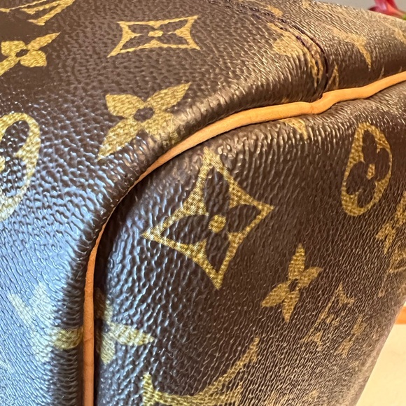 LOUIS VUITTON Monogram Deauville Handbag - Picture 12 of 14